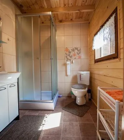 Domki Niegowa Agroturystyka Chalet *